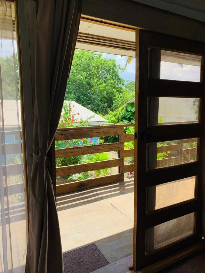 Mata Nui Hostel Hanga Roa Buitenkant foto