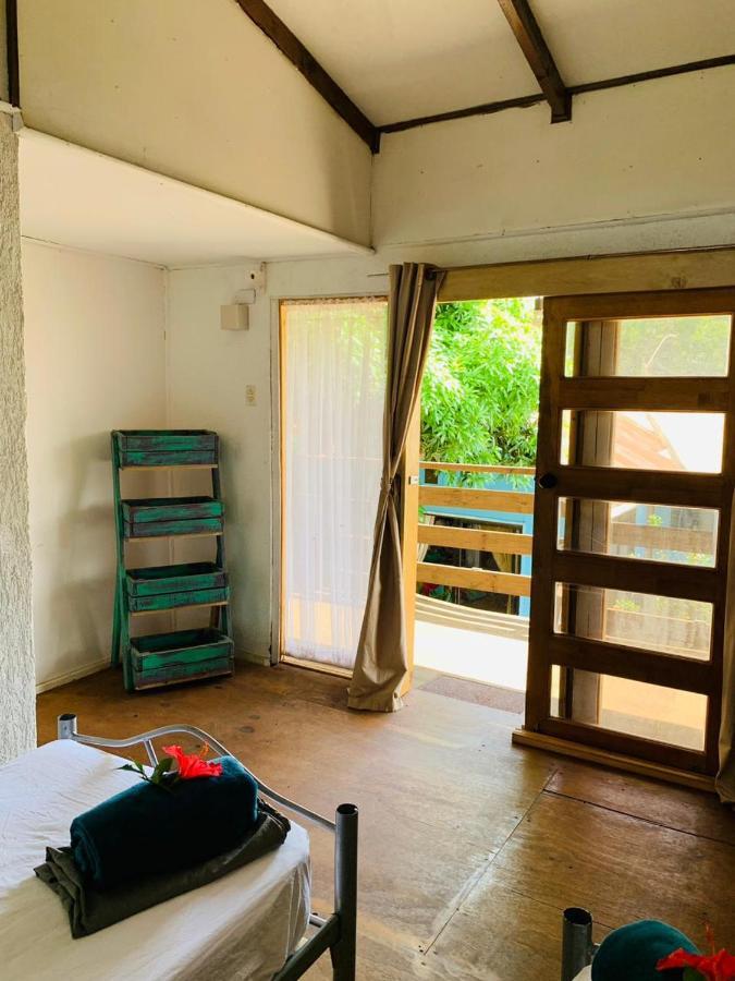 Mata Nui Hostel Hanga Roa Buitenkant foto